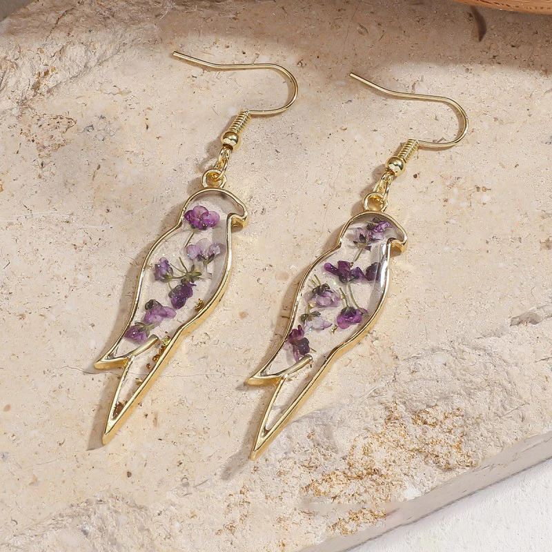 Unique Small Bird Series Pressed Flowers Earrings Creative Epoxy Resin Natural Flower Earring Butterfly Jewelry Custom Packaging