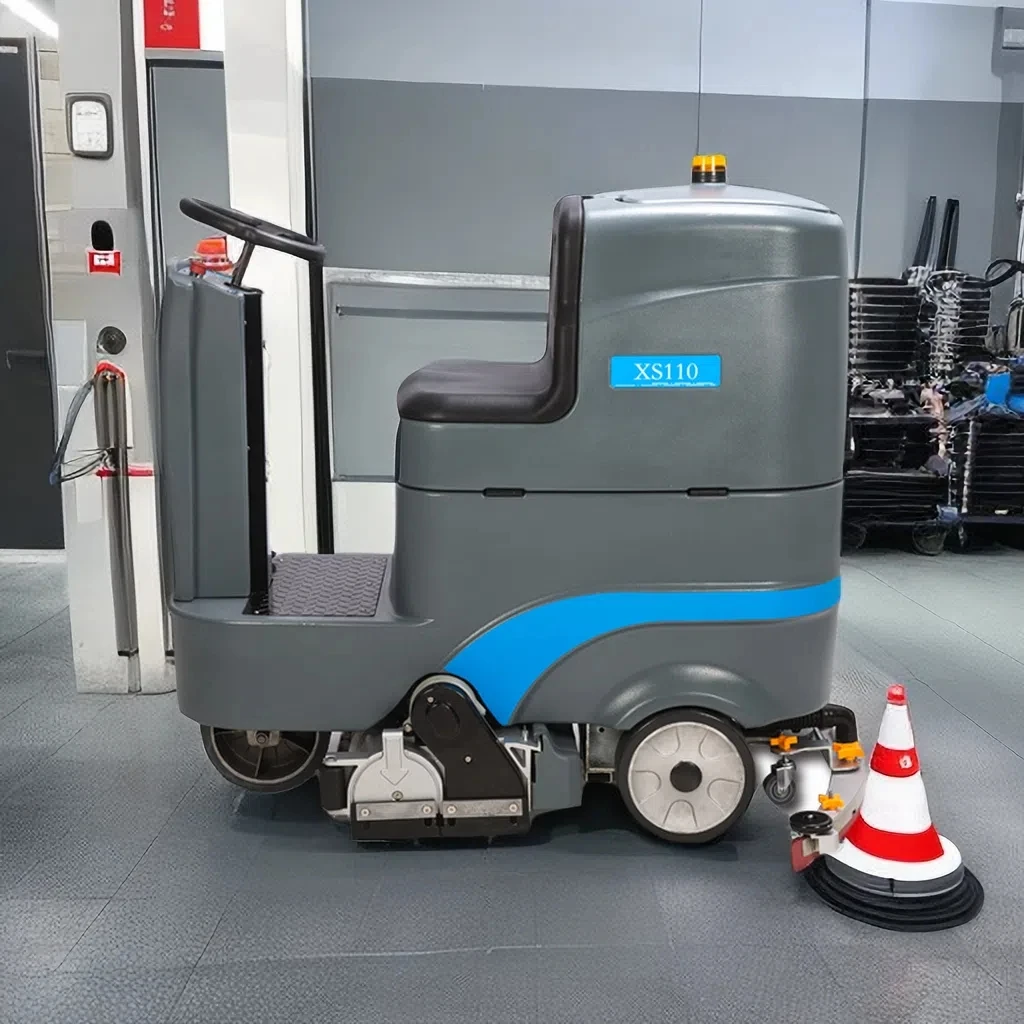 Ride on Scrubber  Sweeper Integrated Machine for Warehouse Factory Floor Cleaning with CE