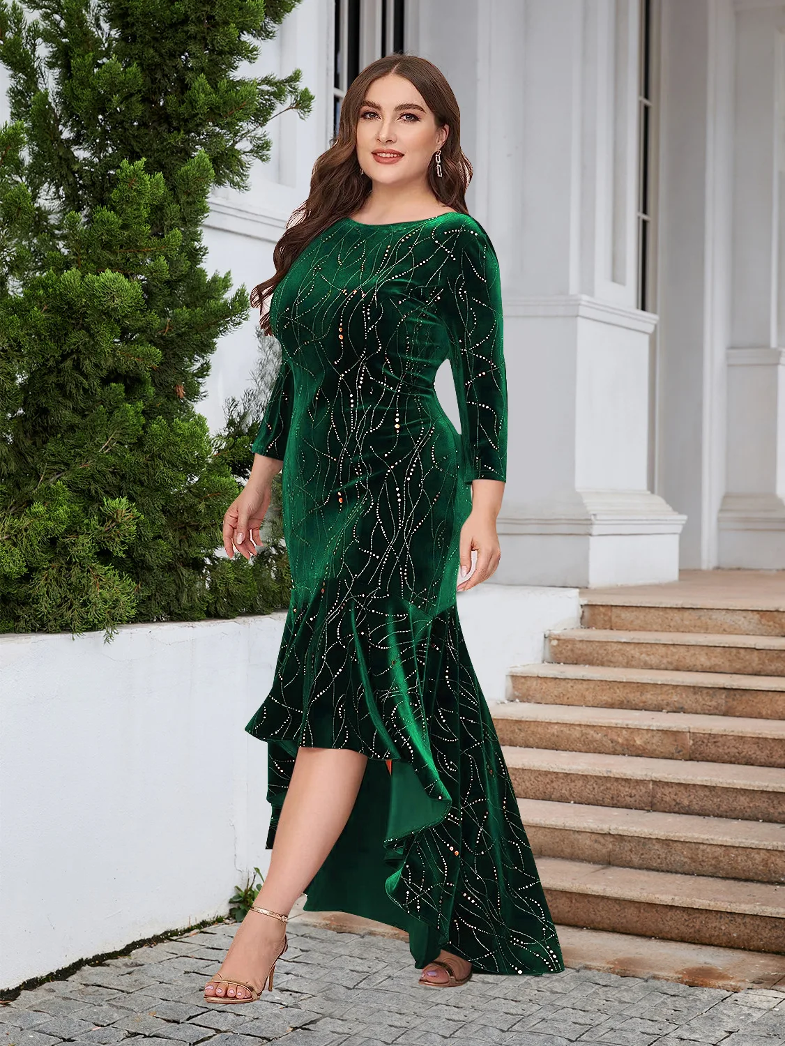 2023 Women Plus Size Elegant Dresses Fashion Seven Sleeve Mermaid High Low Hem Velvet Formal Dress Large Evening Party Dresses