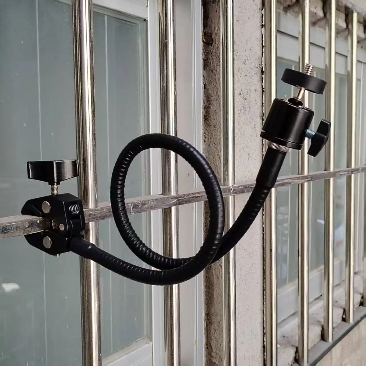 Metal Clamp Bracket for 360 Camera 1/4  Head Outdoor Live Streaming Video Recording Hose Holder