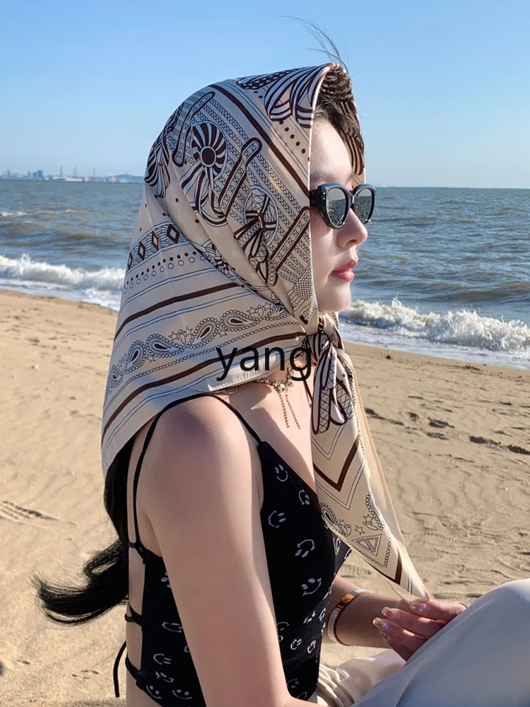 LMM light luxury small square scarf, silk scarf, women's tied headband, summer high-end sense bag, headscarf, triangular scarf.