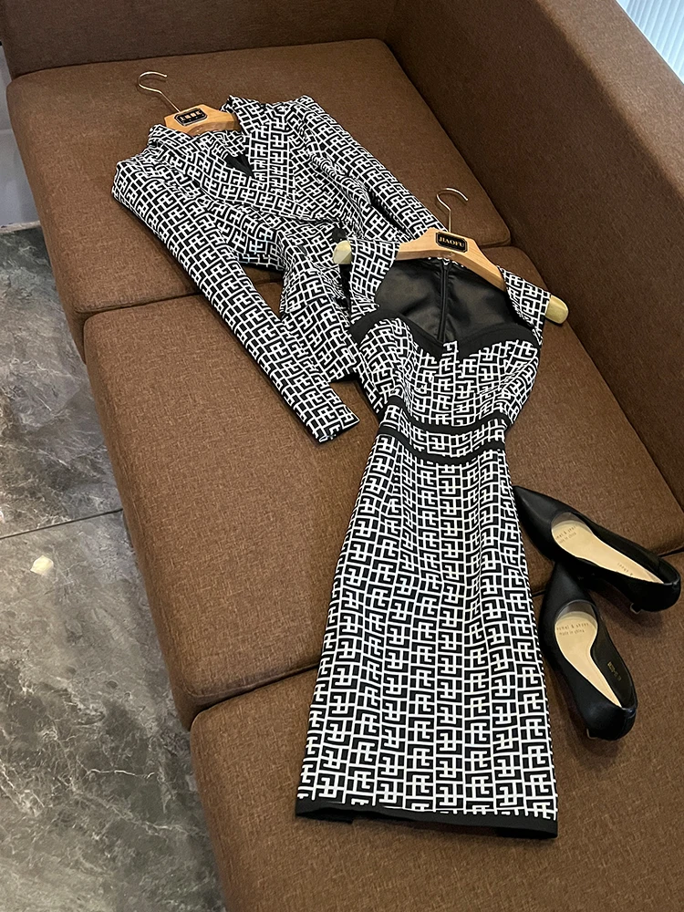 

Новый женский профессиональный осенне-зимний костюм, джерси и облегающая юбка, модный комплект из двух предметов для поездок на работу Sle 0533