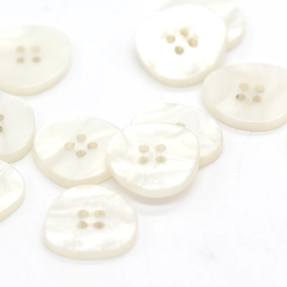 HENGC 15/25mm White Bubble Resin Buttons For Clothes Retro Female Shirt Coat Jacket Cardigan Handmade DIY Sewing Accessories