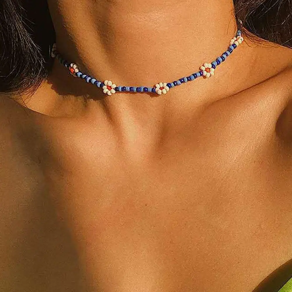 Chic Beach Daisy Vacation Female Jewelry Gift Flowers Beaded Necklace Women Necklace Clavicle Necklace Bohemia Choker