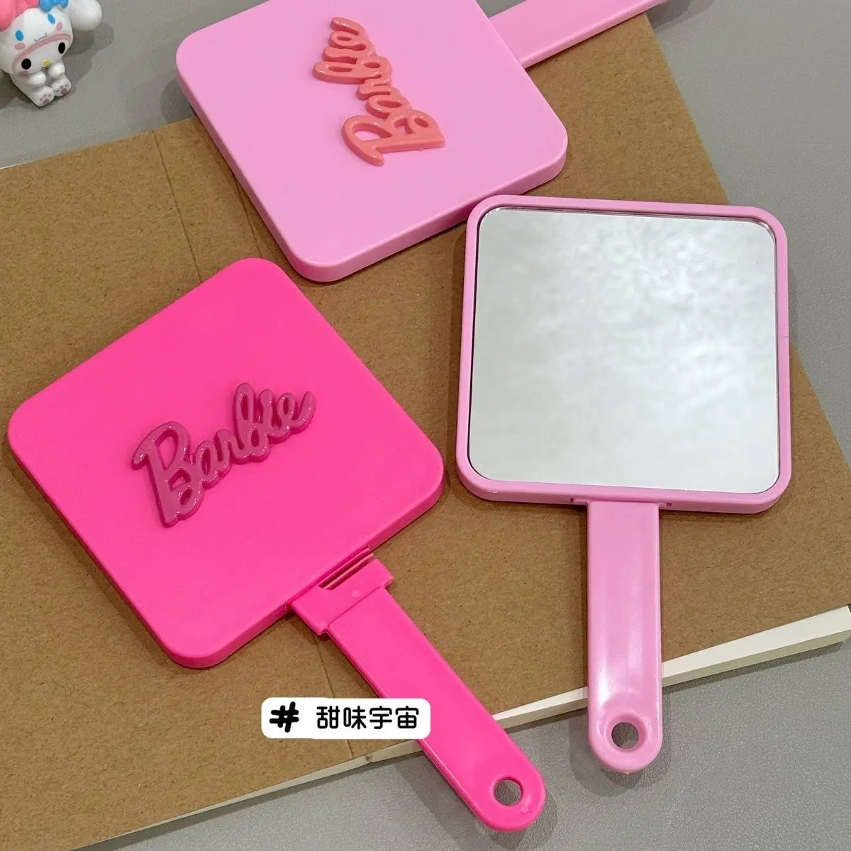 New Barbie Handle Mirror Comb Portable Makeup Tool Cosmetic Mirror Girl Kawaii Cartoon Student Daily Necessities Birthday Gift