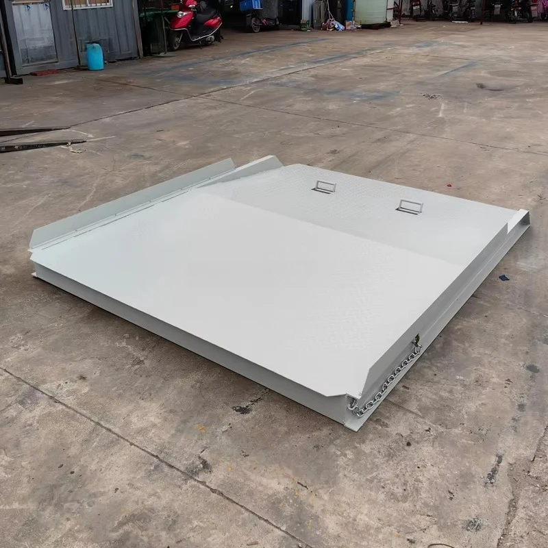 Heavy Duty 22,000 Pounds Non-Slip Platform Loading Ramp Trailer Container Cargo Entry Ramp Cargo Terminal Loading Lift Platform