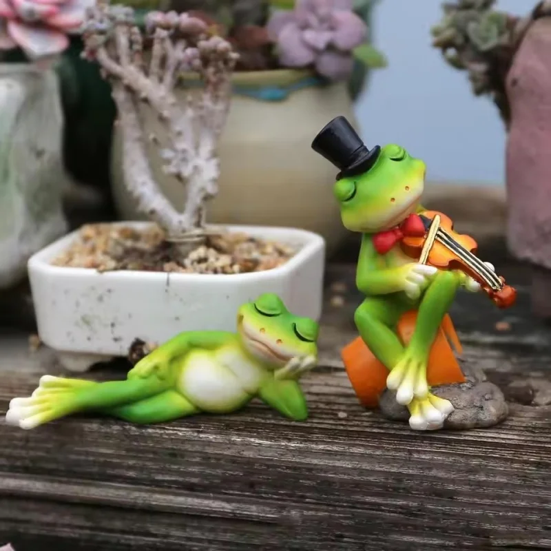 Cute Violin Gentleman Frog Resin Figurine Waterproof Garden Statue Flower Pot Bonsai Decor Yard Patio Desktop Craft Gift