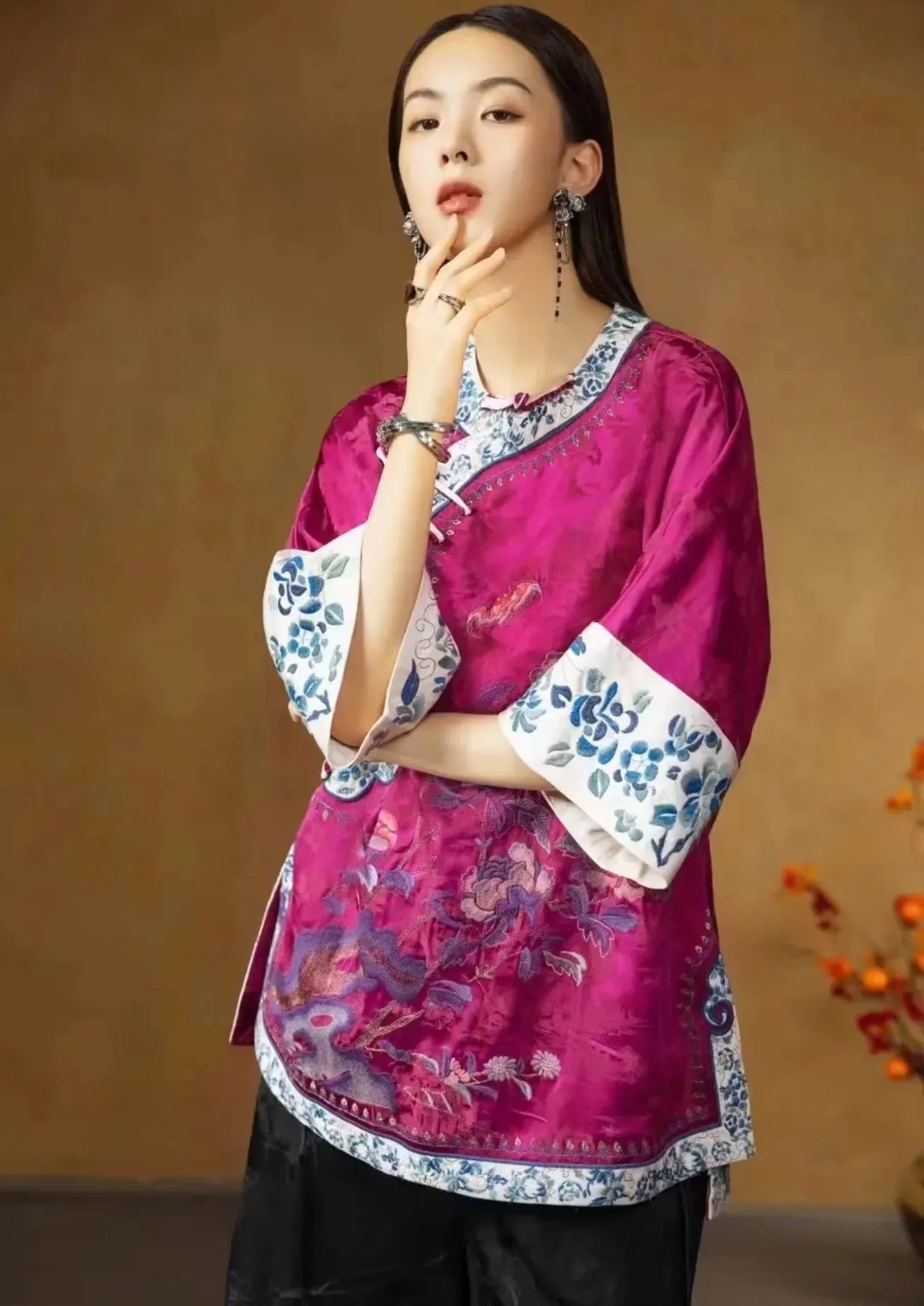 

Original jacquard Women's clothes Ethnic style embroidery O-neck Vintage blouse Chinese style hanfu high quality