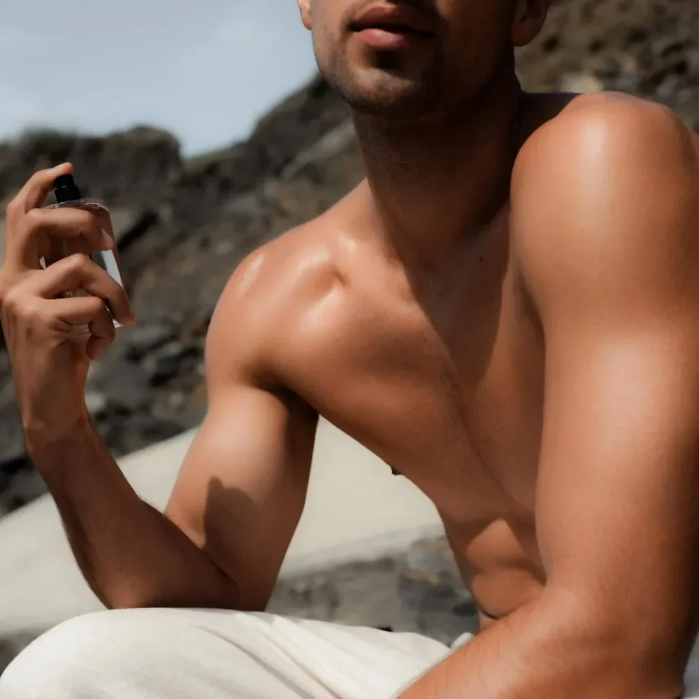 Nebbia per il corpo con sale e pietra, profumo di neroli e basilico, profumo infuso per la cura della pelle Spray per capelli e corpo per uomini e donne Regali natalizi 3,4 oz