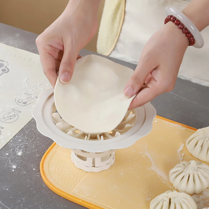 @*Flower Shaped Baozi Making Mould Convenient Fast Easy Fall Homemade Dumpling Bao Siu Mai Machine For DIY Kitchen Steamed Mold
