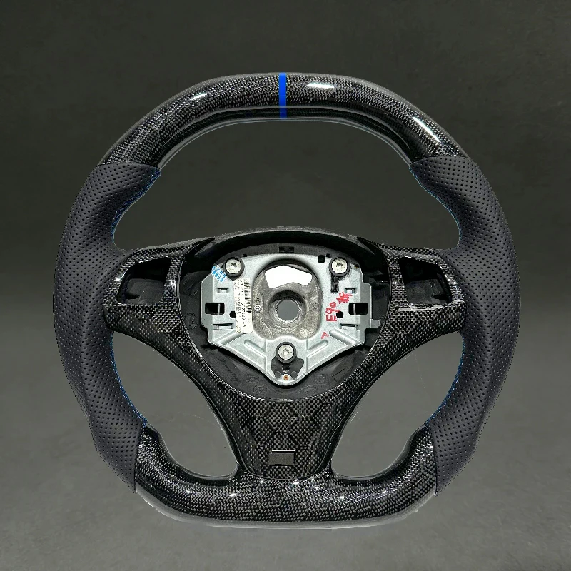 

Suitable Racing Wheel with-patterned Carbon Fiber E92 E90 E93 330i 320i 325i with Perforated Leather Real C