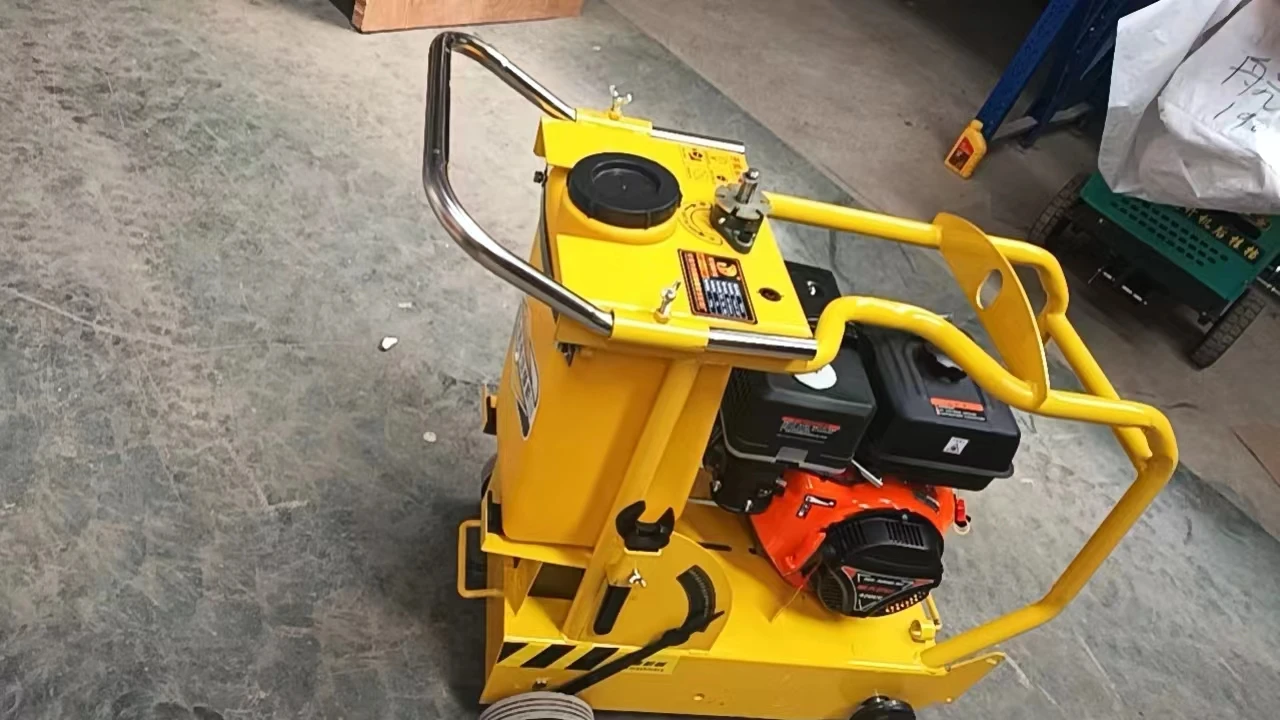 Crawler type cutting machine, multiple models, remote-controlled road cutting machine, self-propelled slotting  cutting machine