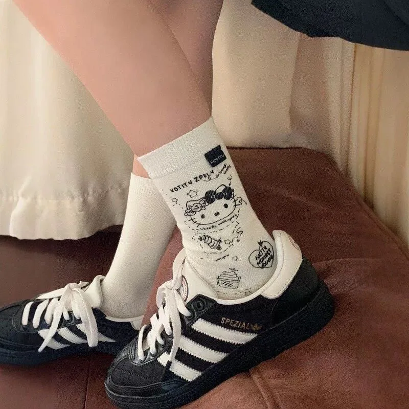 Kawaii mid tube socks Sanrio Hello Kitty cute gray women's Long socks autumn and winter ins trendy Japanese matching socks gifts