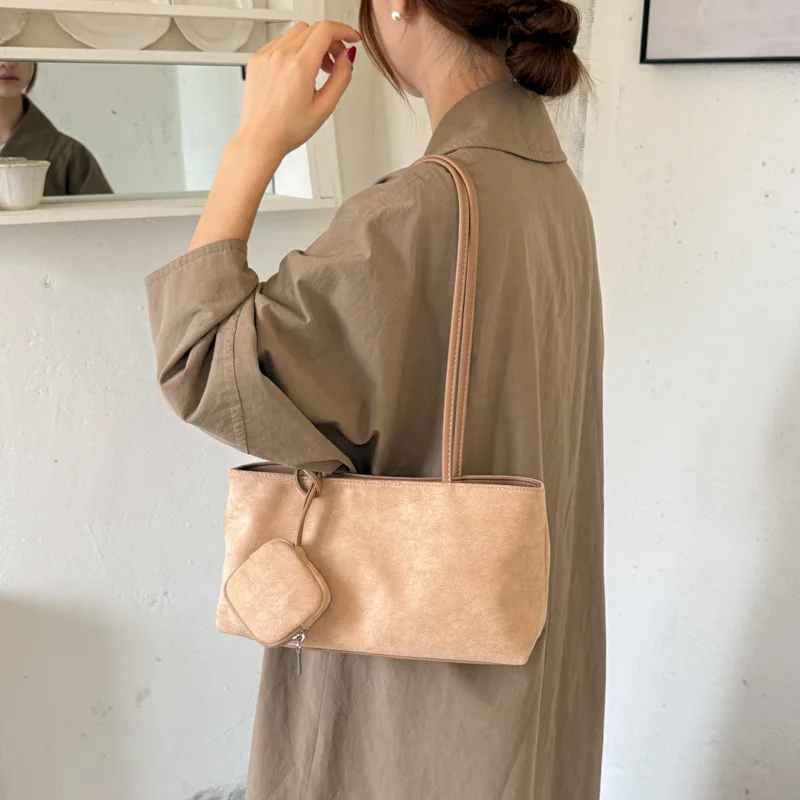 Large Capacity Faux Suede Tote Bag Women's Autumn Winter New Casual Handbags Retro Commute One Shoulder Underarm Bags with Deco