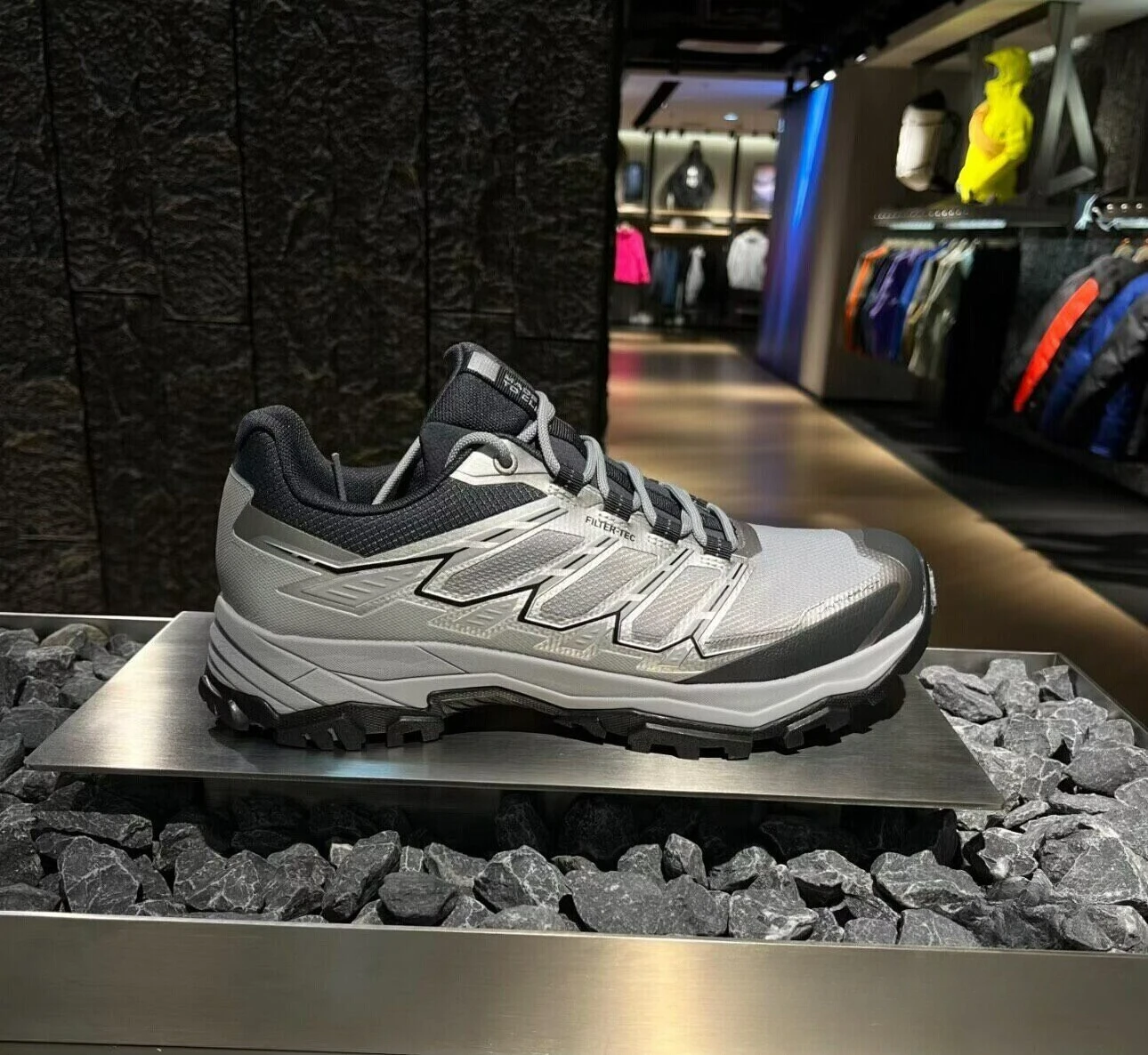

Luxury Brand Trail Running Shoes Men Women Anti Slip Walking Shoes for Couples Outdoor Walking Sneakers Unisex Rubber Sport Shoe