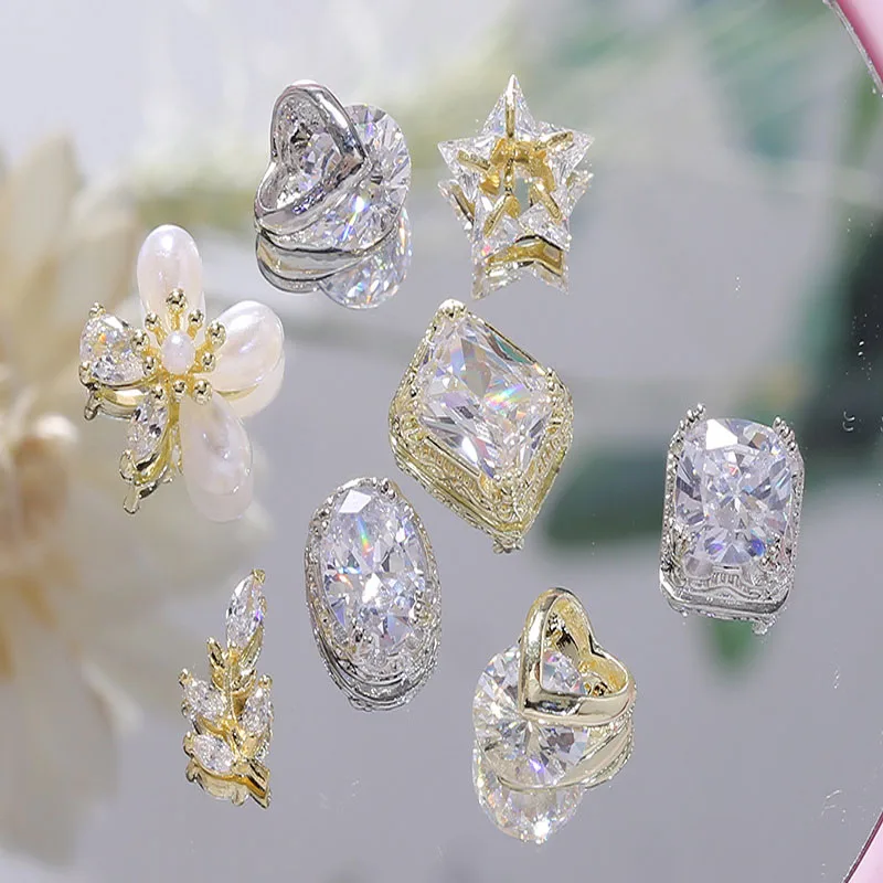 2Pcs Luxury Nail Art Diamond Jewelry Quality Zircon Designs Charms Gold Silver Flatback Large Rhinestones For Nail Accessories