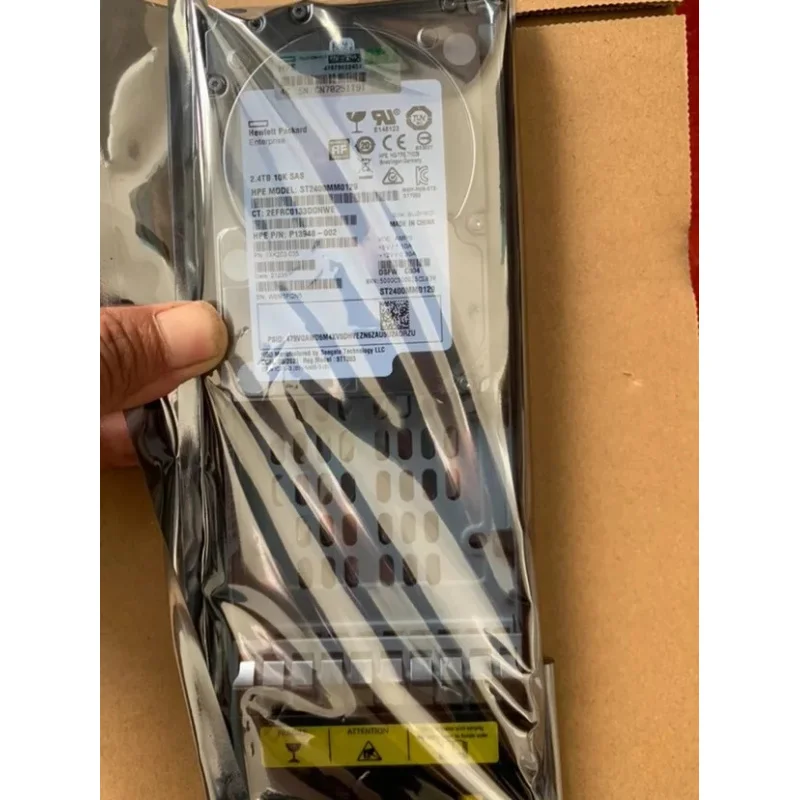 

Жесткий диск Z для HPE P13247-001 MSA 2.4TB, внутренний, 10K об/мин, 2.5'' SFF SAS M.2 (R0Q57A)