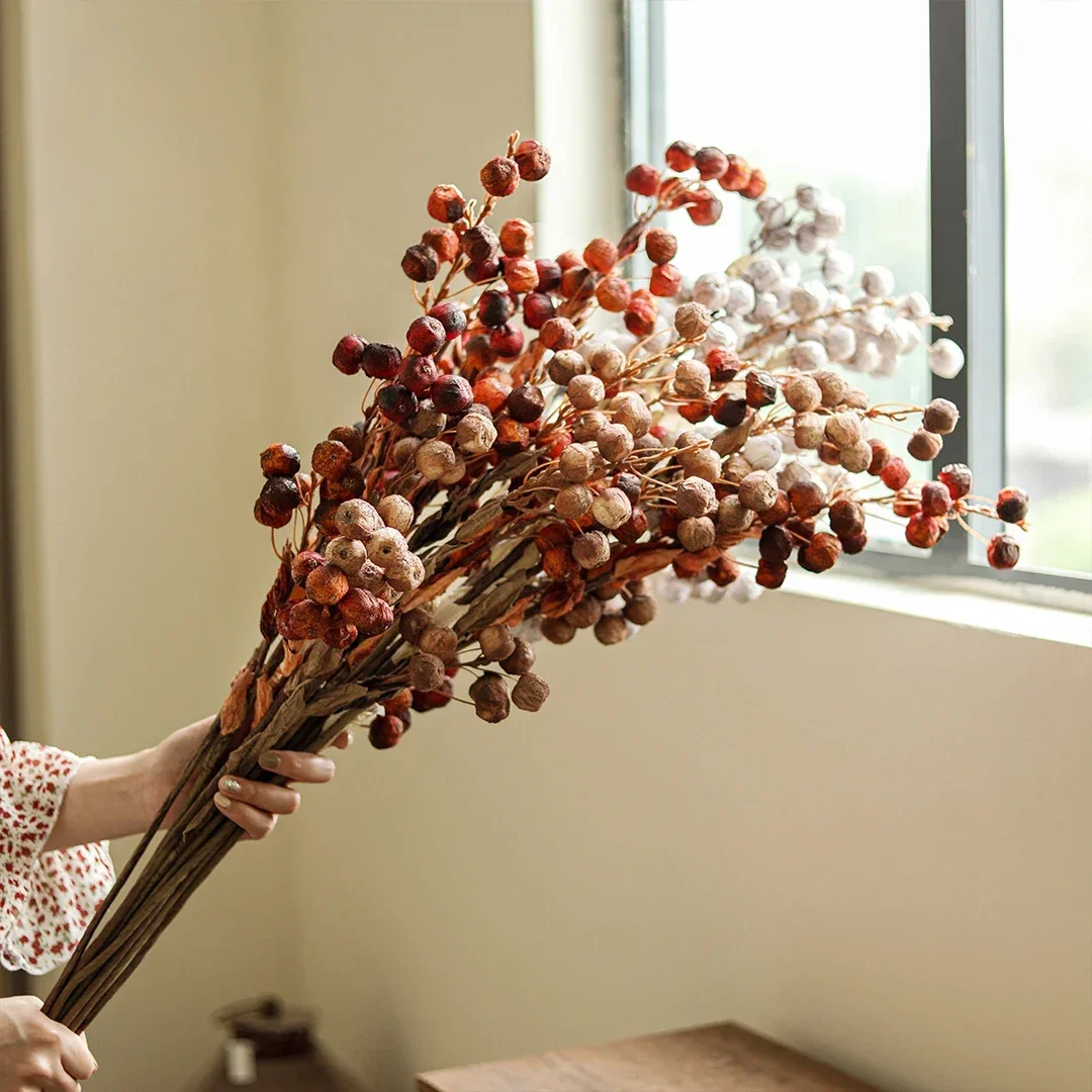 

Изделие можно настроить. Осенние искусственные цветы, большие фруктовые керамические украшения, старый винтажный ваби, говорящий стиль.