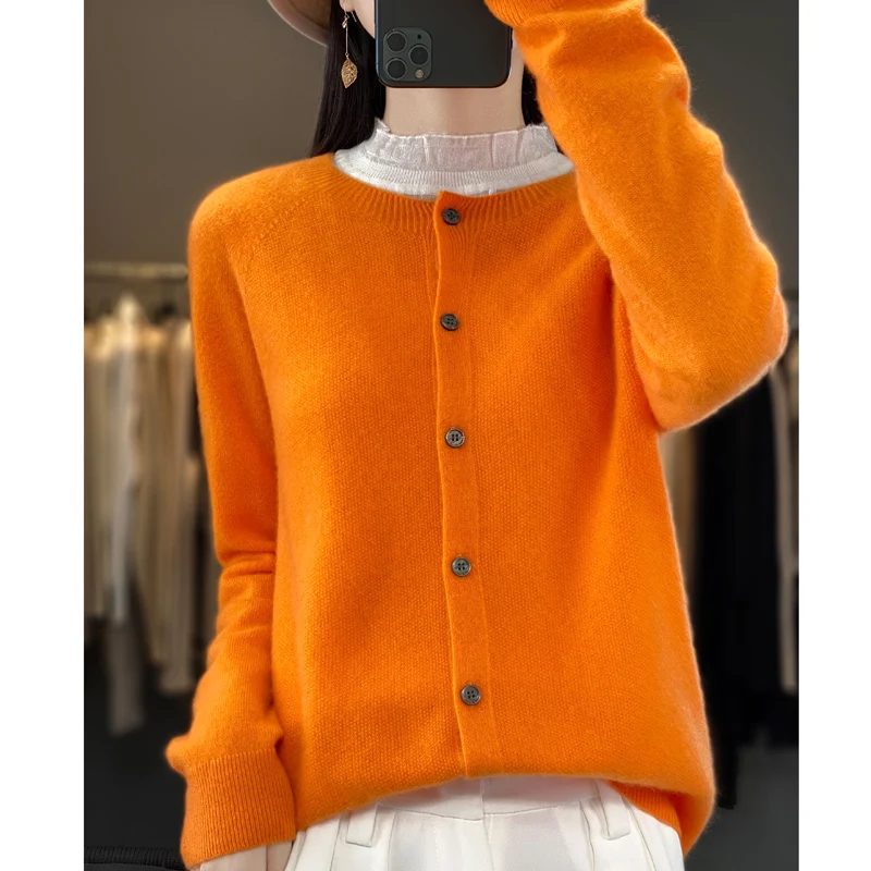 Autumn and winter 100% merino wool long sleeve knitted cashmere sweater ladies knitted O-neck cardigan loose solid color coat