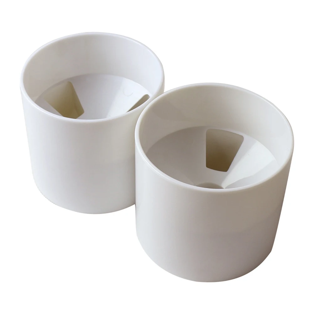 

2 pcs Plastic Putting Cup 10.5 X 10.5 X 10 Cm Golf Hole Protector Flag Support Practice Training Accessory For Backyard Green