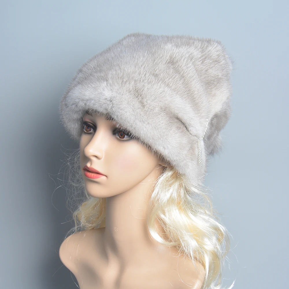 Hot Sale New Winter Mink Fur Women Hats Real Fur Pompom Female Fashion Cap New Luxurious Mink Fur Lady Beanies