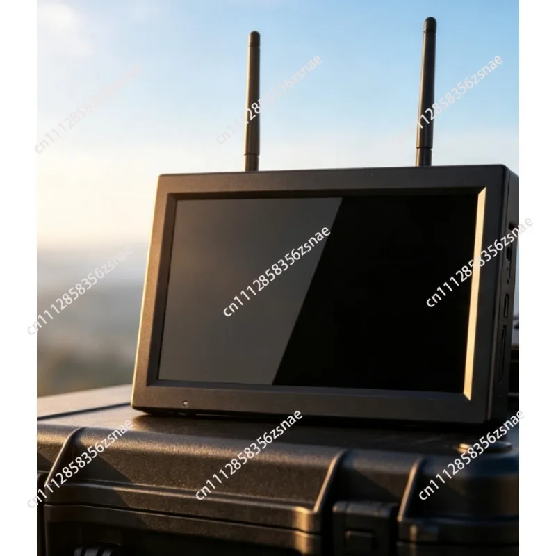 FOR 10.2 Inch FPV  Built-in DVR, 5.8G 96CH Dual Receiver, 1024x600 LED Screen, Auto NTSC/PAL Frequency Search