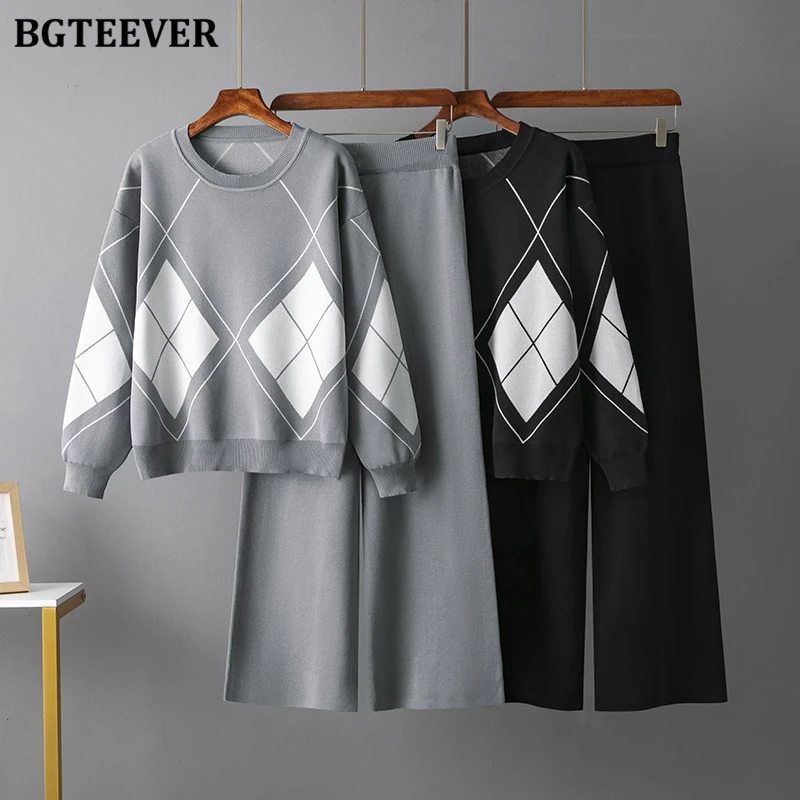 BGTEEVER Stylish Loose Female 2 Pieces Knitted Set Long Sleeve Plaid Sweaters Tops & Wide Leg Pants Autumn Winter Women Outfits