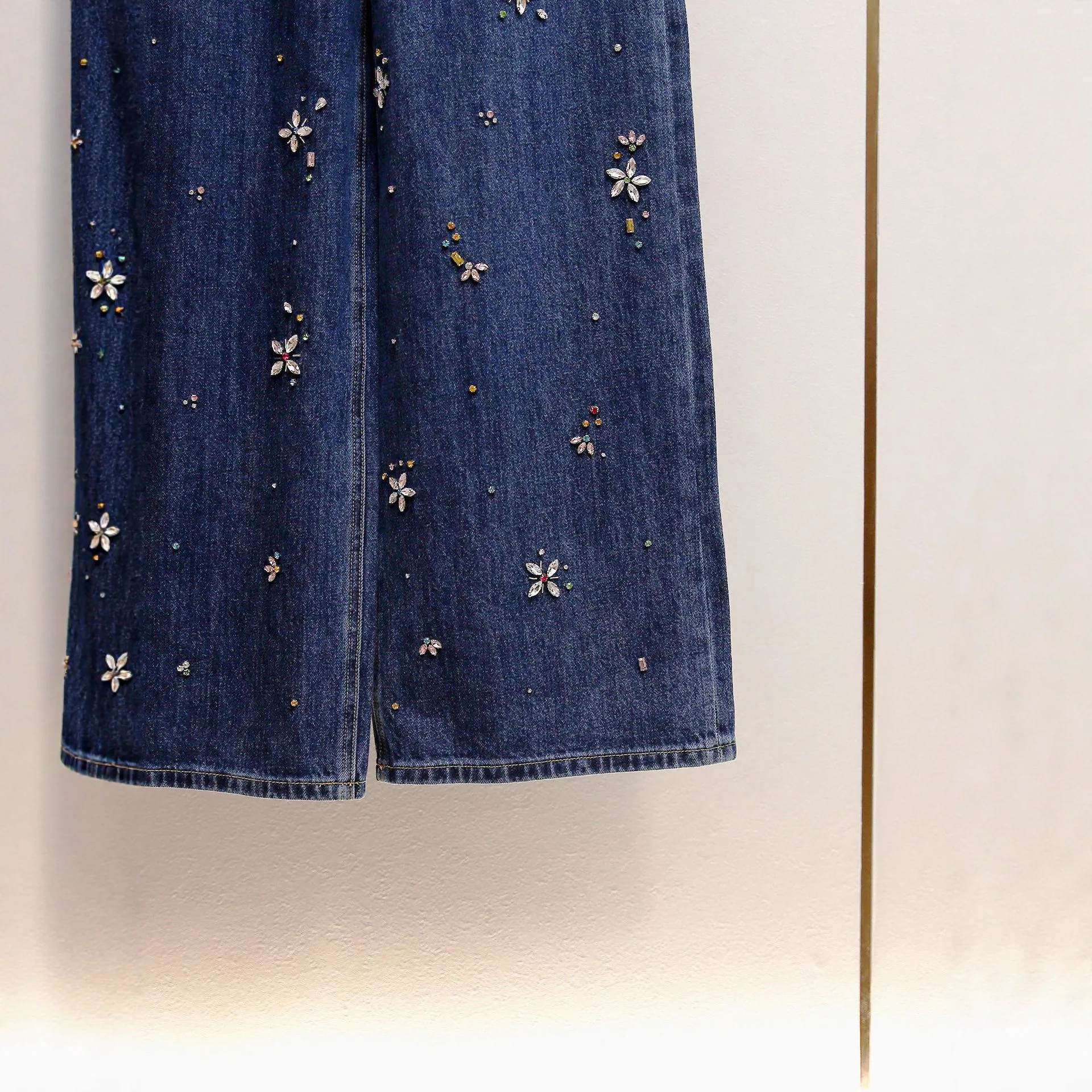 Outono novo estilo casual high-end pesado strass-embelezado a linha de cintura alta lavado azul calças de perna larga para mulher