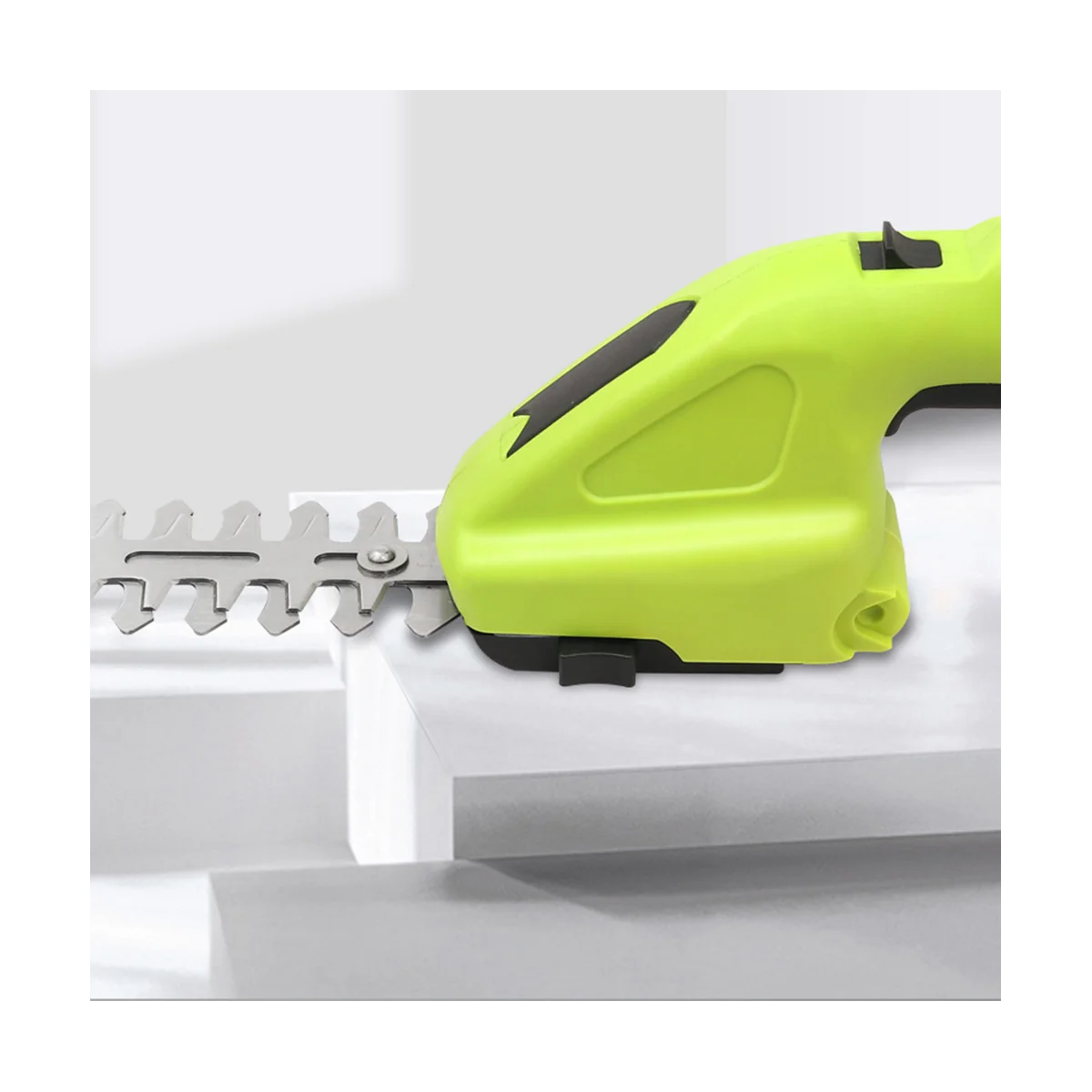Small Convenient Electric Trimmer Pruning Shears Garden Lawn Hedge Rechargeable Cordless Fence Scissors Weeder Mower
