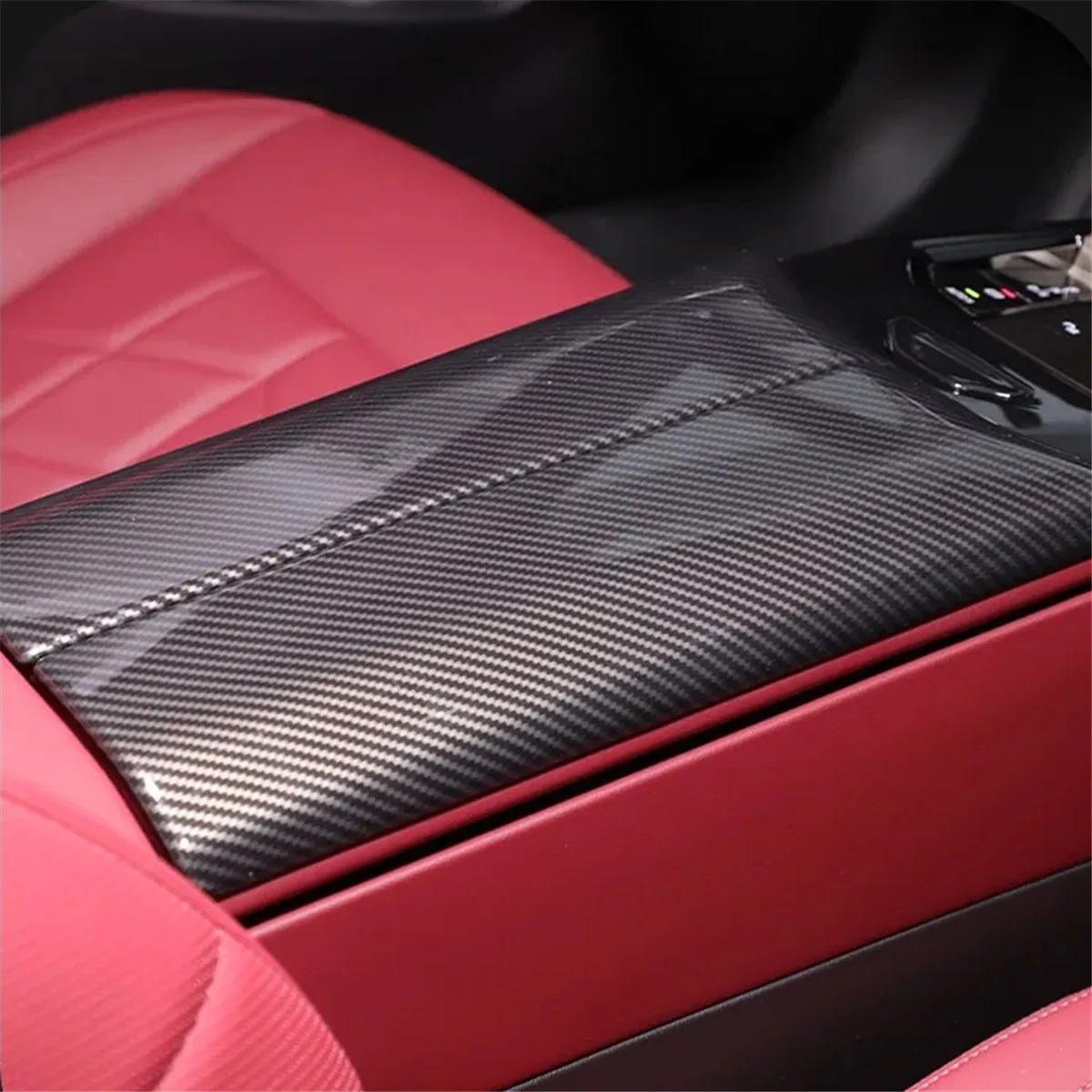 

Innovative Car Armrest Box Storage Box Frame Cover For BMW 5 Series G60 2024
