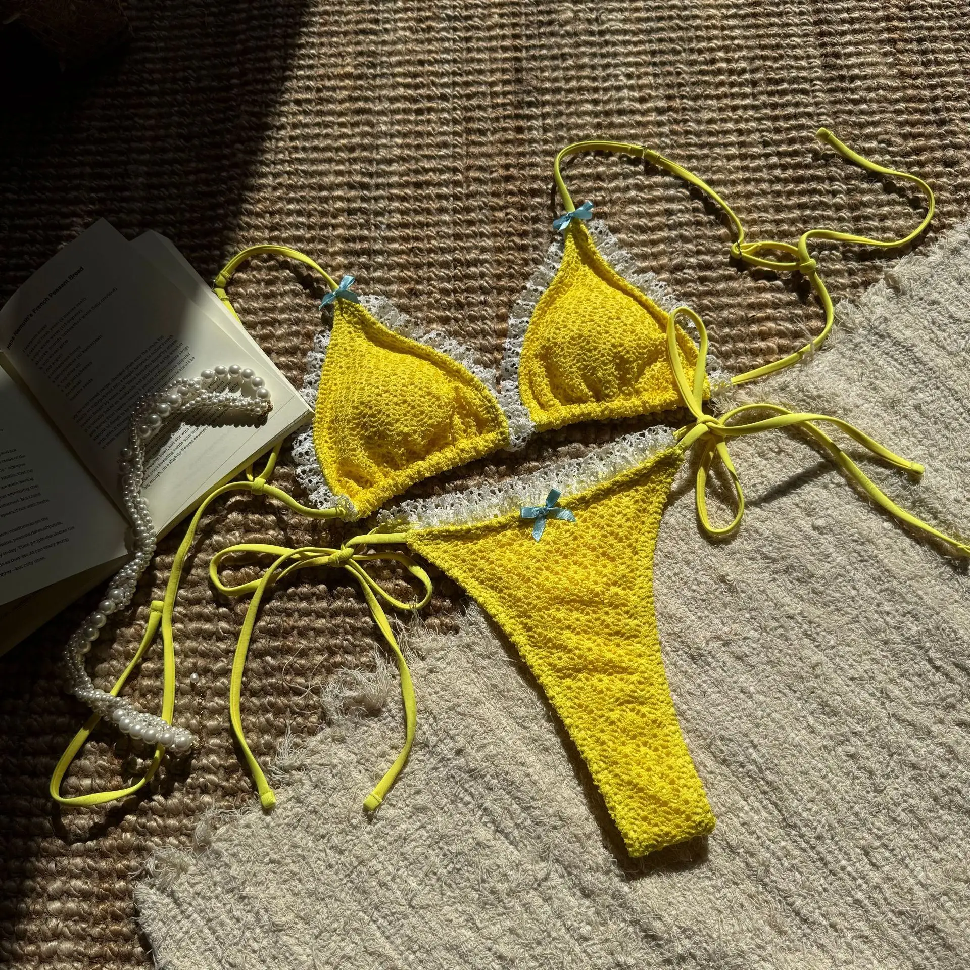 Contrasting Bow Lace Up Sexy Halter Split Swimsuit Bikini