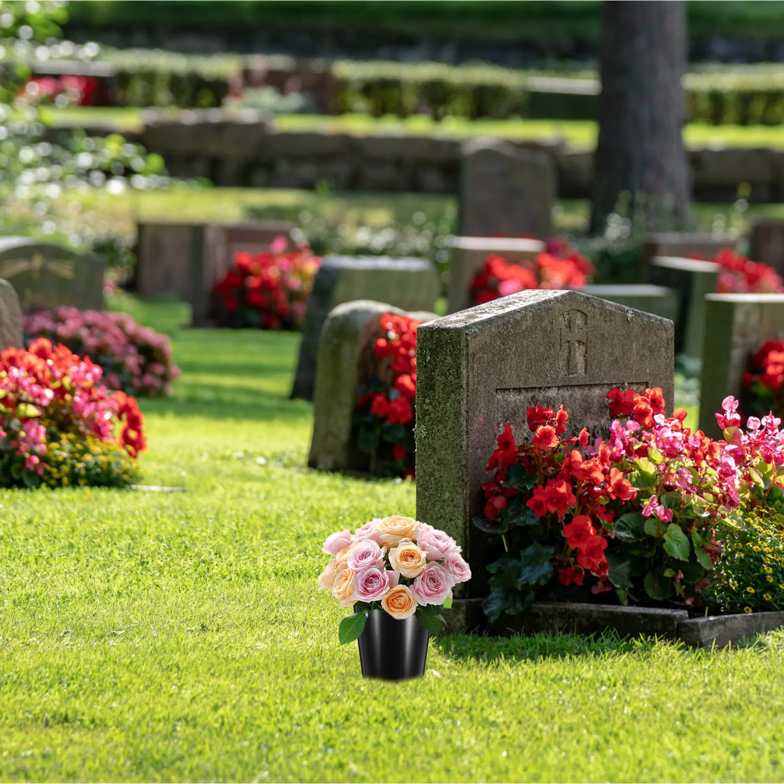 

4Pcs Lotus Design Memorial Floral Vase Cemetery Flower Pots 16 Holes Plastic Grave Flower Holder Gold Flowers Pot