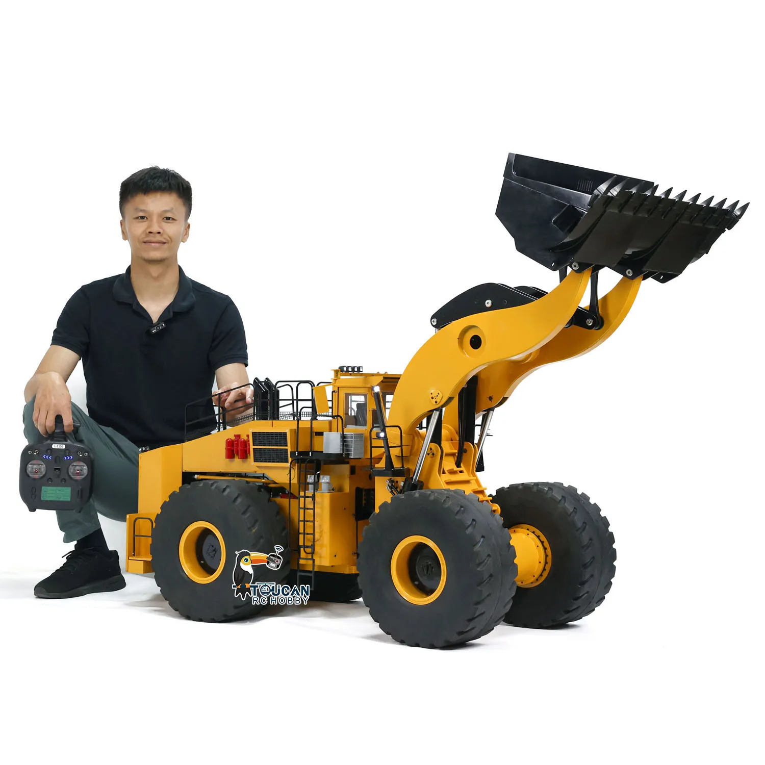 Zabawki 1/14 L2350 Ogromna ładowarka RC Światło Dźwięk Zdalne sterowanie ST8 Samochody Earth Mover TOUCAN Gotowe ciężarówki Pojazd dymny dla