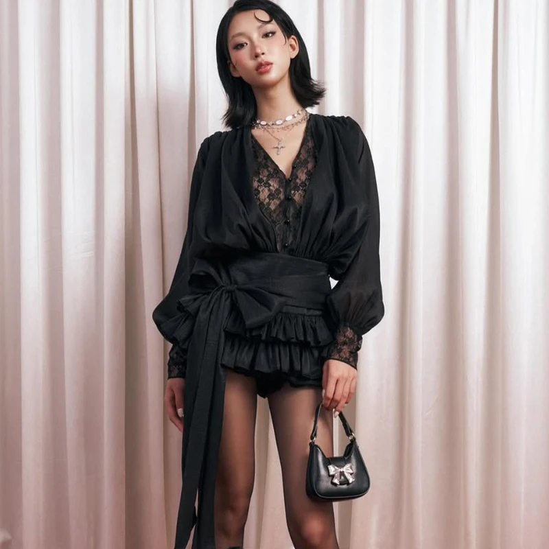 

TARUXY Sexy V-Neck Long-Sleeved Dress Women's Lace Wrinkles Lace-Up Splicing High Waist Mini Dress Autumn New Party Club Dress