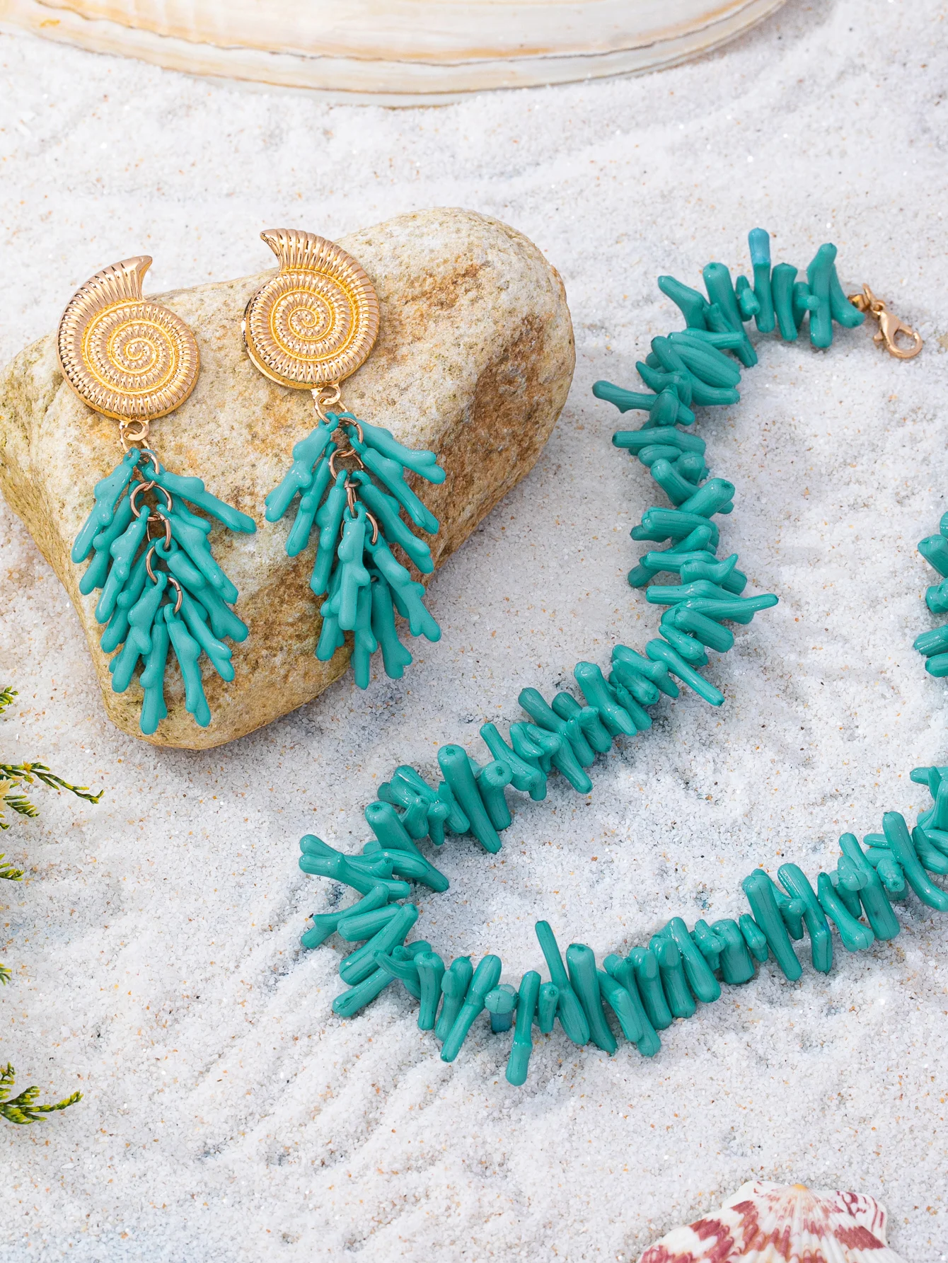 Vintage Bohemian Künstliches Korallenzweig-Schmuckset Unregelmäßige Korallenperlen-Halskette Lange Quasten-Ohrringe Damen Sommer Strand Urlaub Accessoires – Detail 4