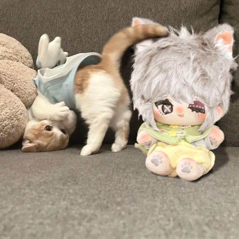 

20-сантиметровая аниме-игрушка Identity V: Заключенный (Лука Бальза), мягкая хлопковая кукла для косплея, мультяшная фигурка для самостоятельной переодевки, подарок для фанатов