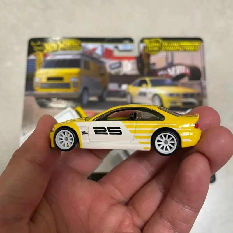 En Stock, equipo de transporte genuino Hot Wheels Legends Tour 2025 Bmw M3 Hw Rally Hauler 1:64, modelo de coche fundido a presión Premium, regalo genial para niño