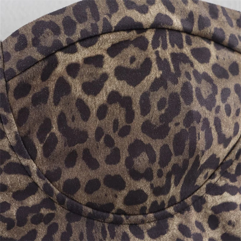 KEANKETIAN Europeu e Americano feminino novo sem alças zíper traseiro em camadas plissado borda vestido inchado mini saia