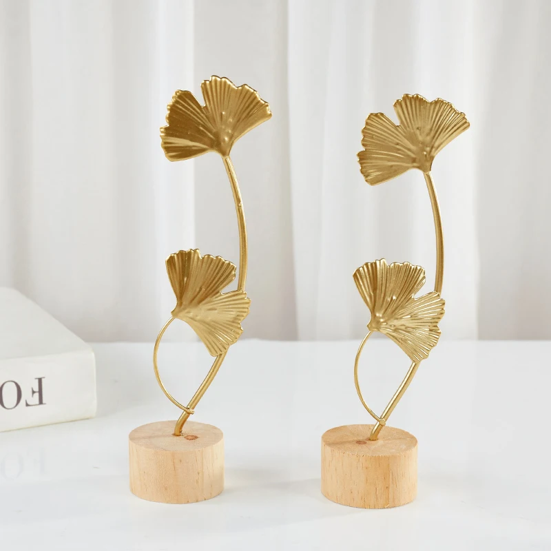 Nordic Style Gold Ginkgo Leaf Crafts Iron Art Leaves Metal Model Figurines Office Desktop Ornaments Living Room Home Decoration