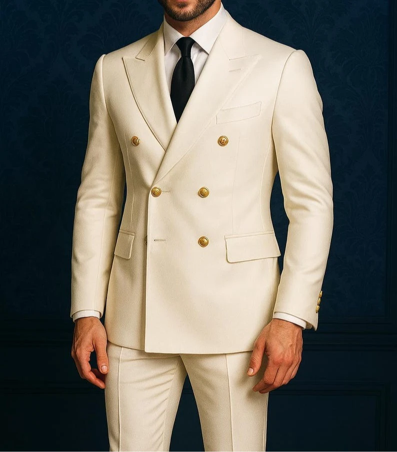 

Men's Luxury Off White Double-Breasted Suit Wedding Party