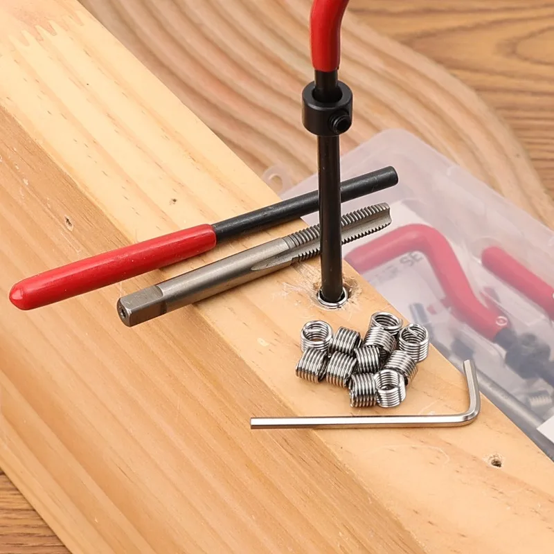25PCS Kit di inserti per riparazione filettatura metrica Strumento di installazione per riparazione filettatura in acciaio inossidabile per riparazioni auto Set di utensili manuali compatibili