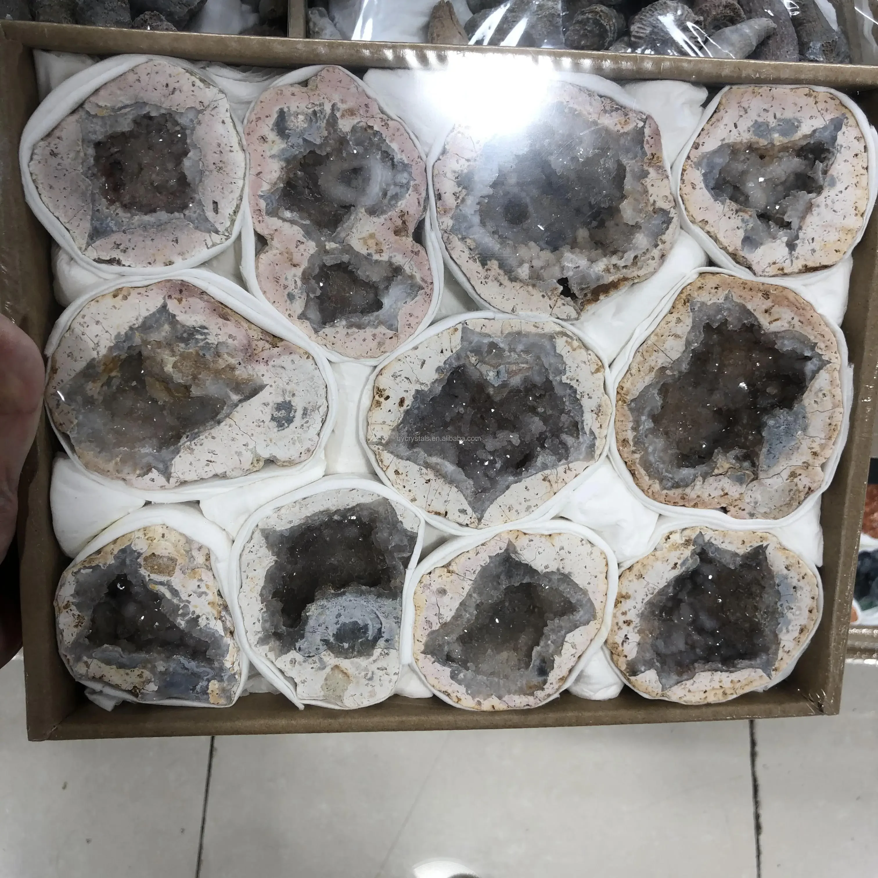 Wholesale high quality druzy Mexican agate geode with box crystals healing quartz agate specimen for gifts