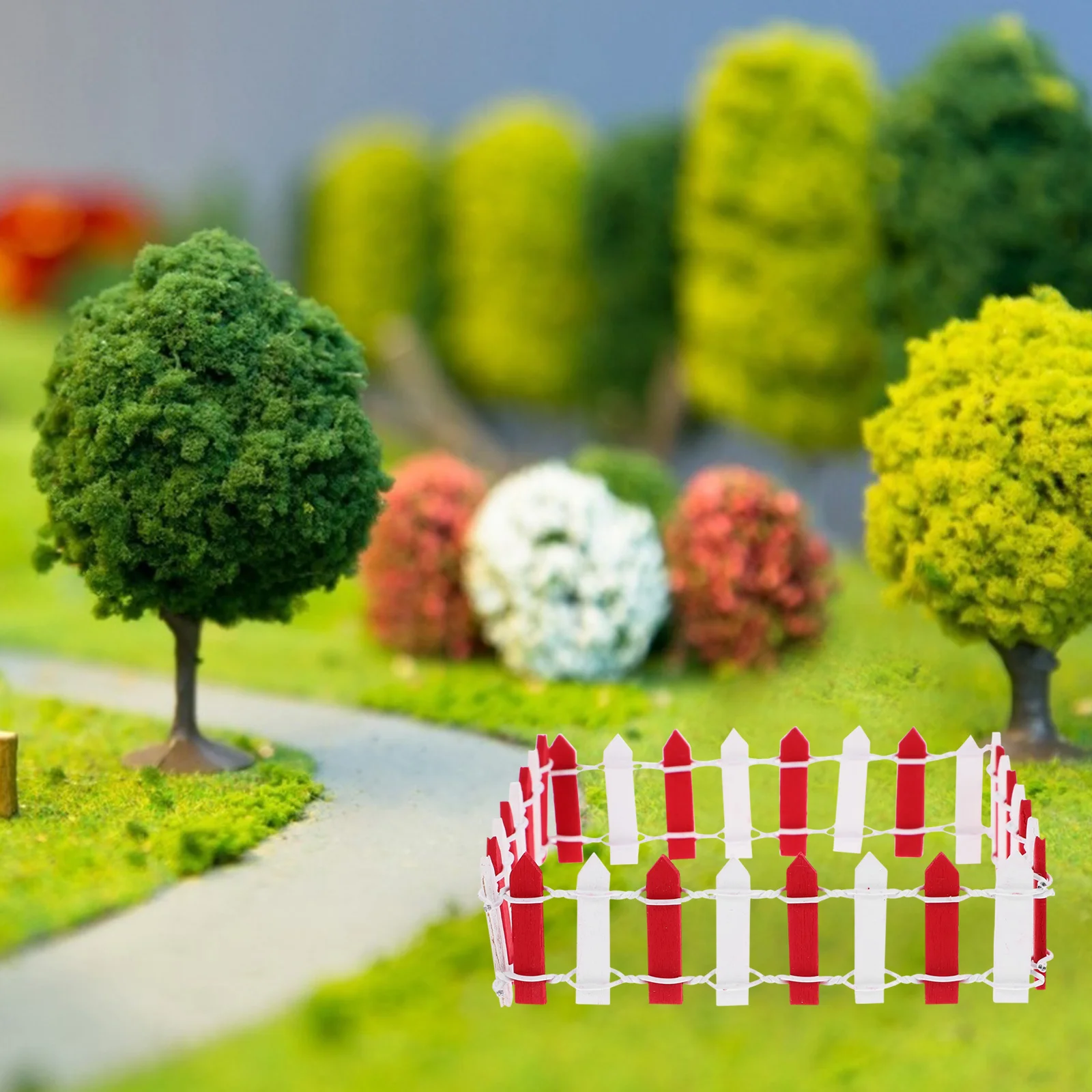 

10Pcs Mini Wood Fences 9.50x2.90x0.20cm Decorative Mini Fences for Micro Landscapes and Garden Decoration Non-Deformable