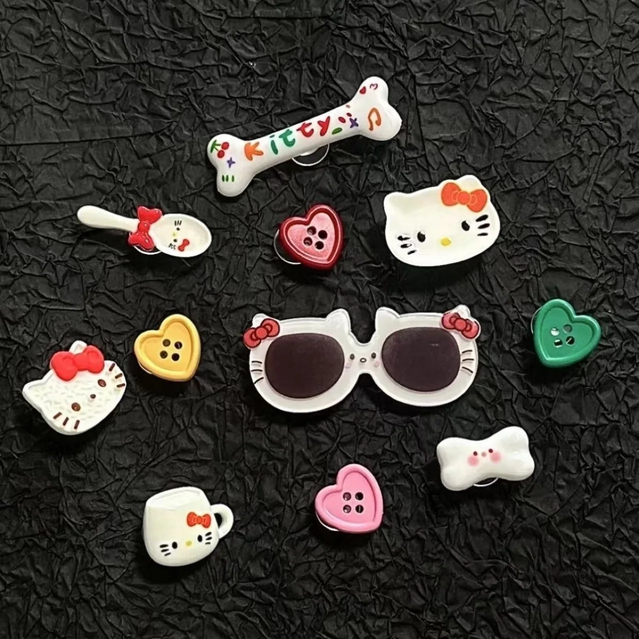 

Cute Hooded Puppy Hole Shoes Flower Shoe Buckles, Brown Autumn And Winter Universal Girls Hole Door Shoes Accessories