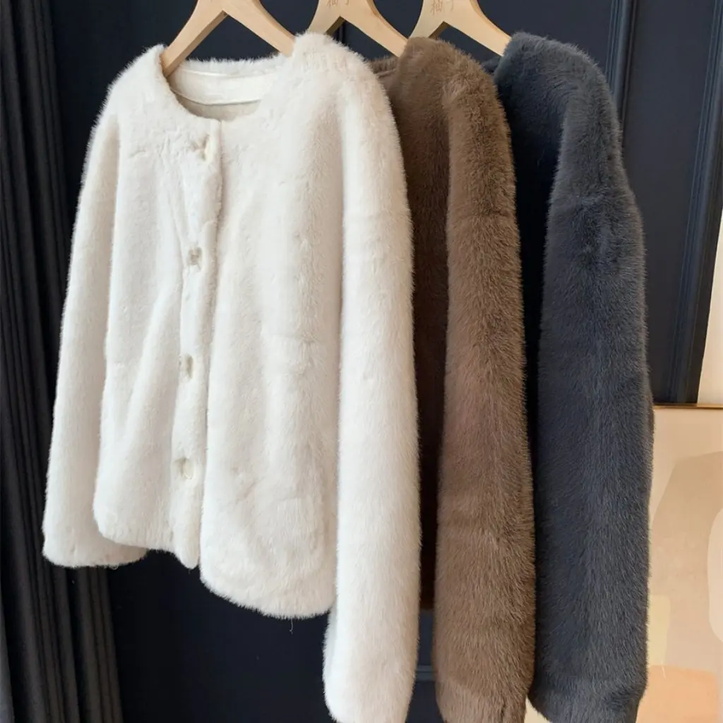 

Golden Mink Cashmere Coat Milk Gentle Age-reducing round Neck Warm Thick Fluffy Outerwear for Women Winter F062801