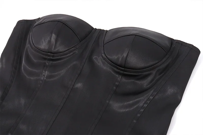 Vestido de cetim de inverno 2025 feminino com almofadas no peito e alças