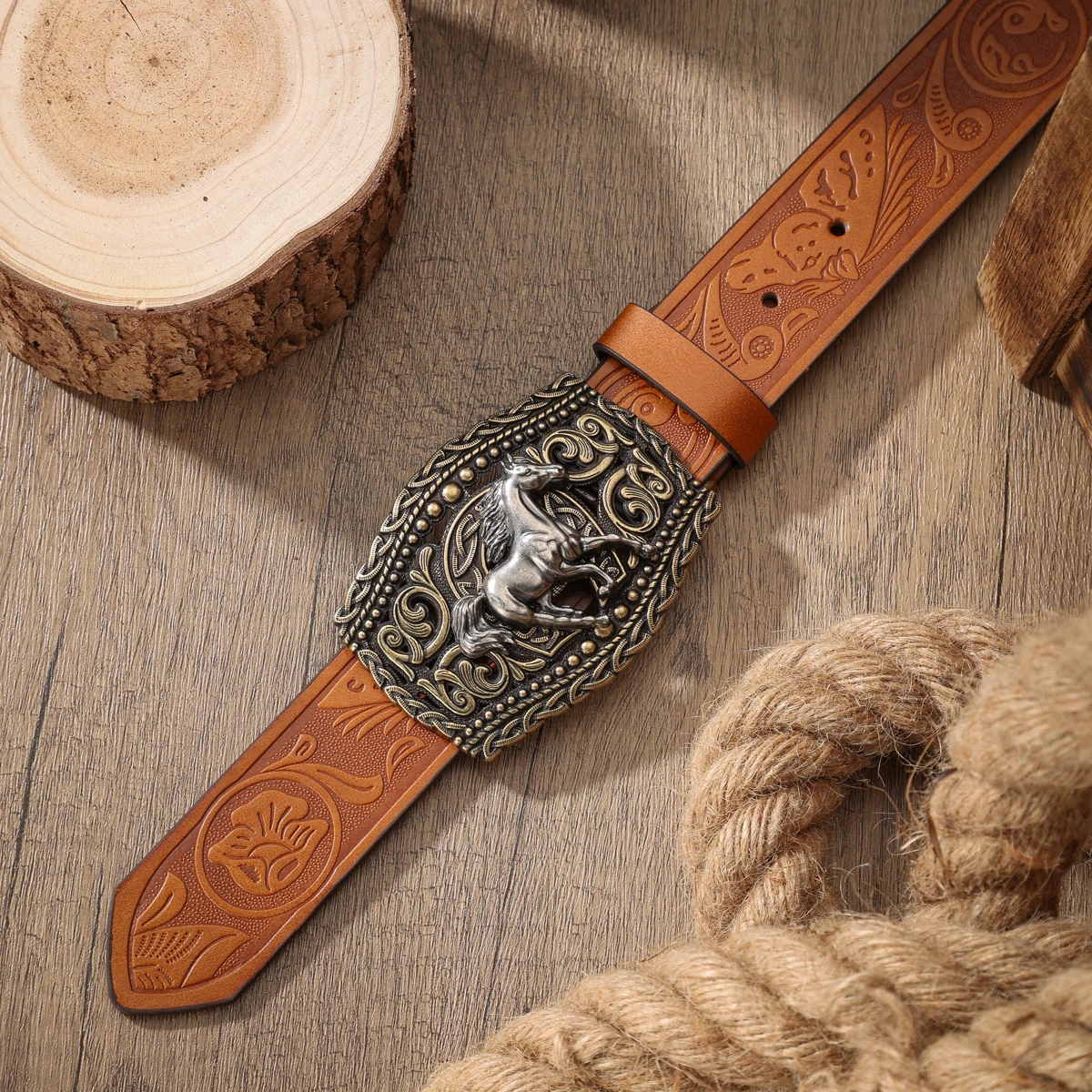 Ein PU-Gürtel für Damen und Herren, der den Stil von Western-Denim und Retro vereint, ist perfekt für alltägliche Freizeitausflüge. – Detail 6
