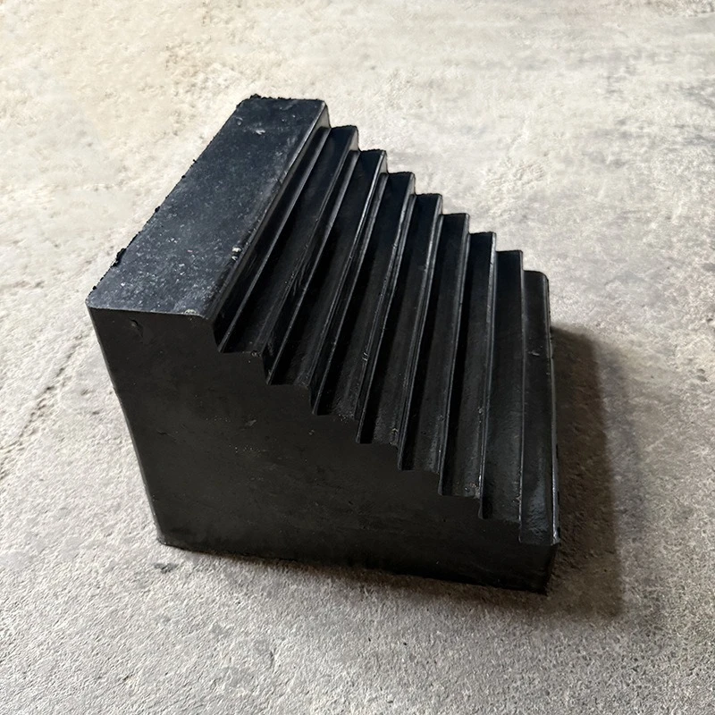 Heavy Duty Rubber Wheel Chock Truck Tire Stopper Anti-slip Parking Triangle Wedge Block