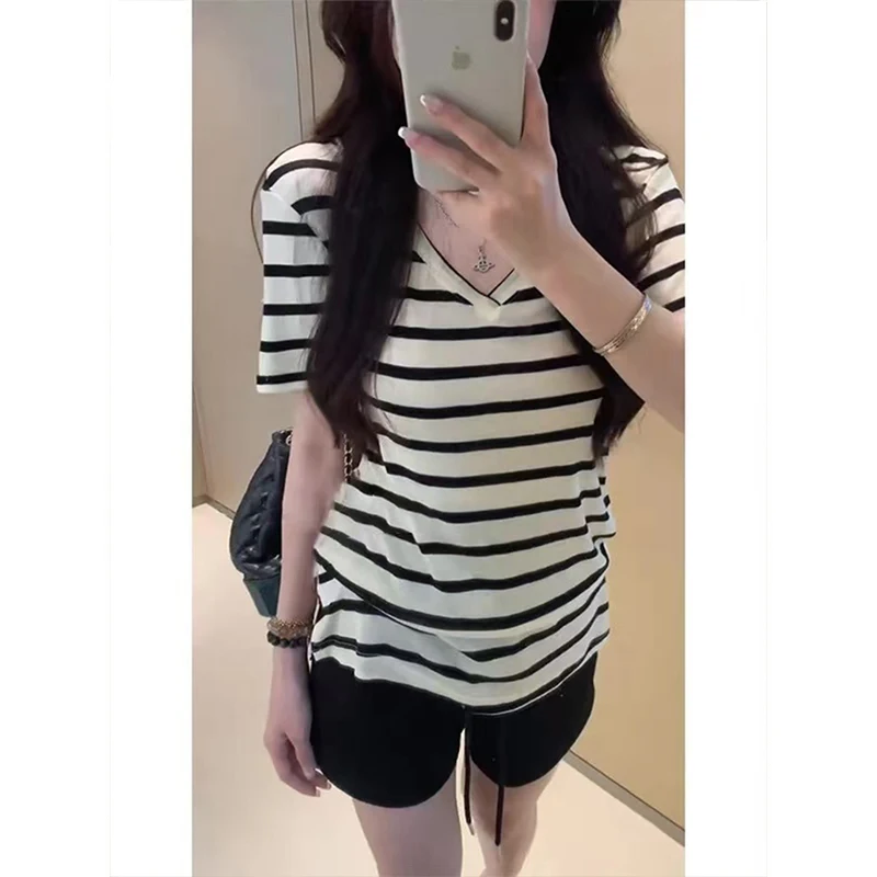 MosesQueen Casual Style Loose Fit Short Sleeve T-Shirt V-Neck Striped Color Block Slimming RAYON Women's Summer Top