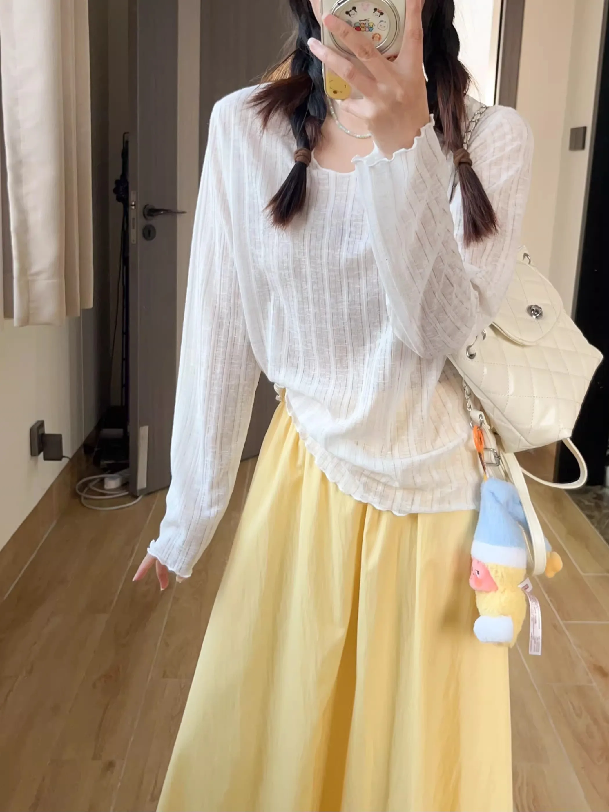 Women's Linen Half-Transparent Thin Long Sleeve Top Summer Breathable Sunshade Lazy Loose Outerwear T-shirt Casual Style V-neck